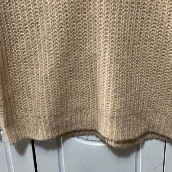 POOF! Beige Cable Knit Sweater size small - Picture 3 of 7
